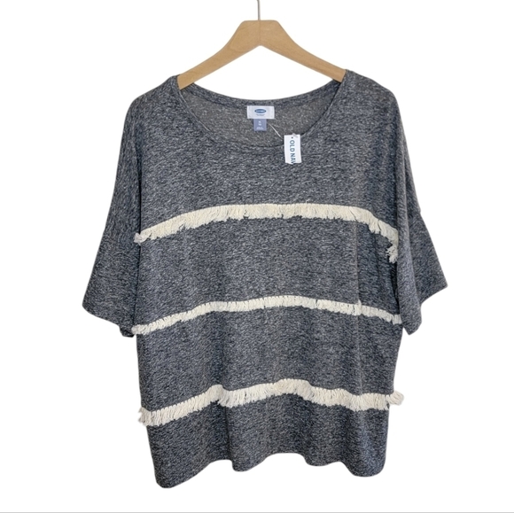 NWT Old Navy | Dark Heather Gray Short Sleeve Tee with Cream Fringe Size XL - Picture 1 of 6